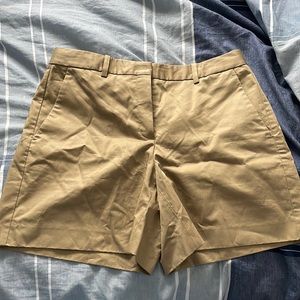 NWOT Theory tailored shorts